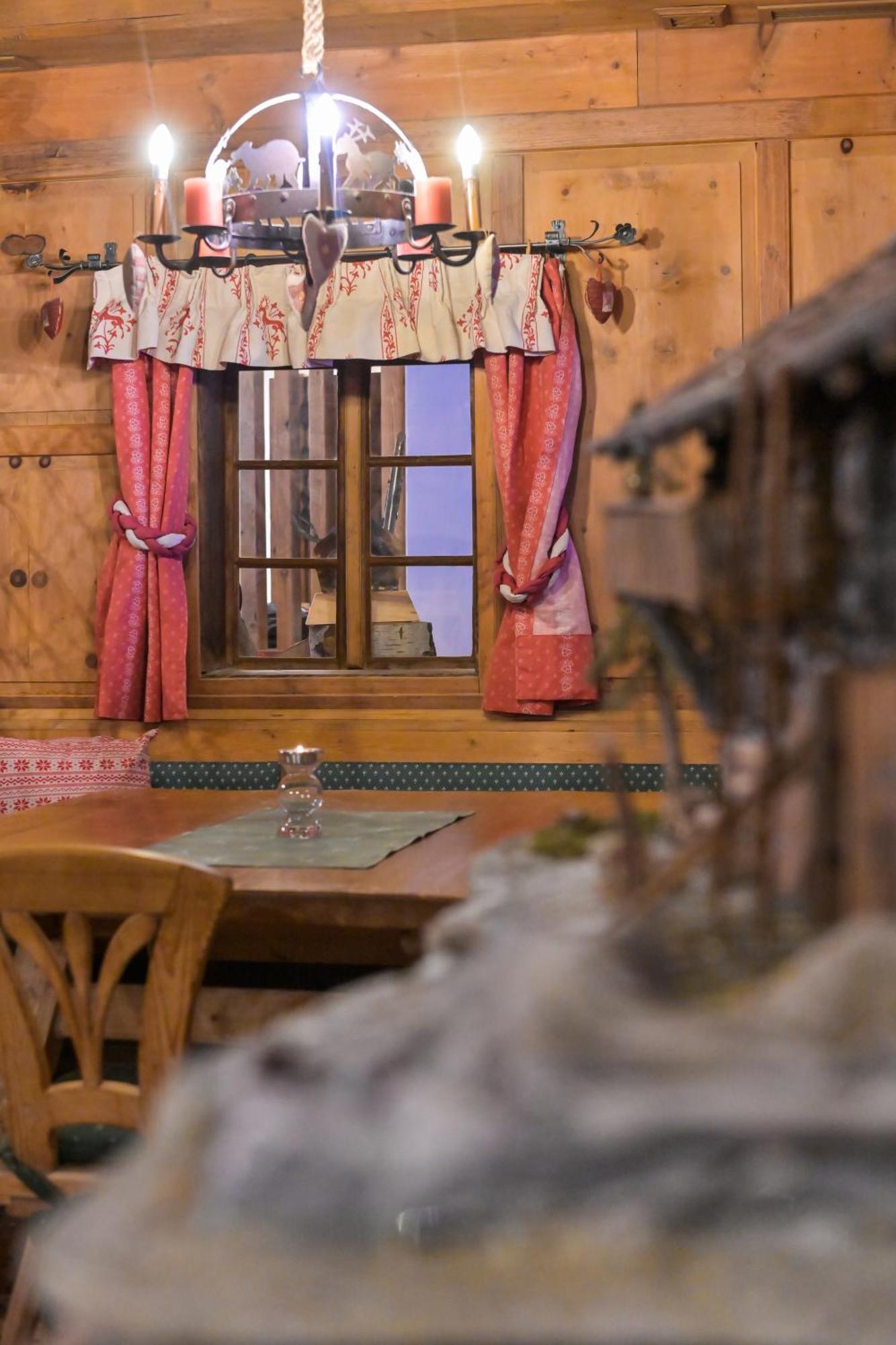 Hotel Kaerntnerhof Heiligenblut Extérieur photo